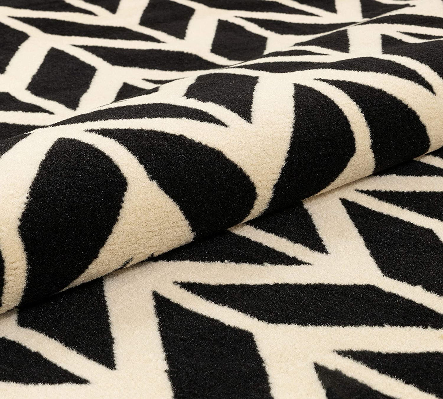 Miami Bourban Chevron Schwarz Modernes Teppich