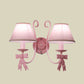Frendorf | 1/2-Licht Schlafzimmer Wandmontierte Lampe Macaron Pink Finish Bogen Wandlampe mit konischem Stoffschirm