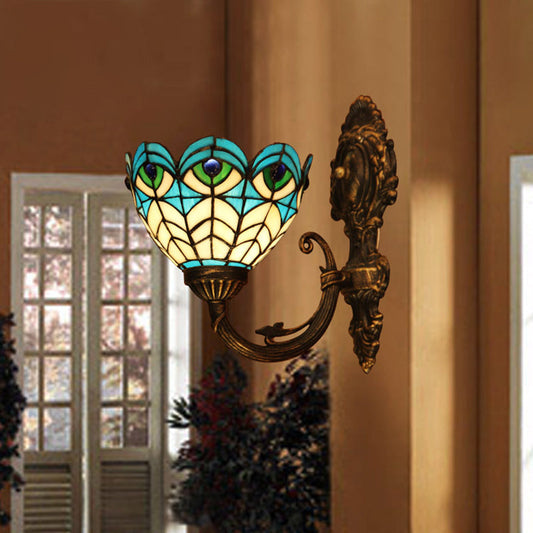 Frendorf | Geschulpte Wand Sconces Licht mit Pfau-Glas 1 Glühbirne Tiffany Wandbeleuchtung