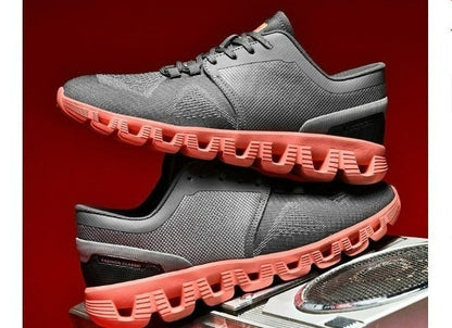 Frendorf | Schwarzer Sneaker mit CloudTec-Sohle