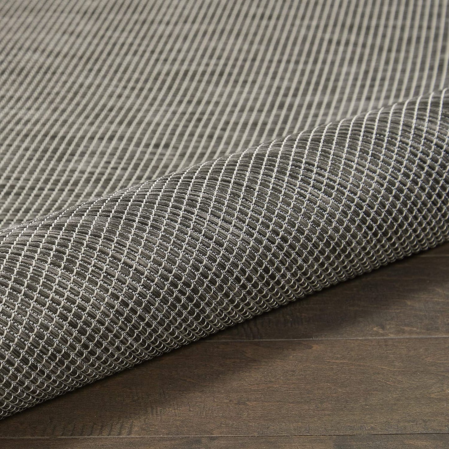 Flachgewebter Innen-/Außen-Teppich in Anthrazit