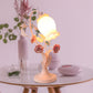 Wellenschliff Opalglas Tischleuchte Romantische Pastoral 1 Kopf Schlafzimmer Nachttischlampe mit Rose in Pink/Blau/Weiß