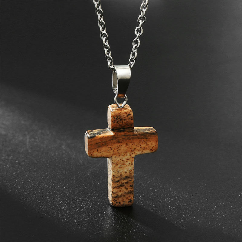 Frendorf | Halskette mit Kreuz aus natürlichen Edelsteinen – Seraphina