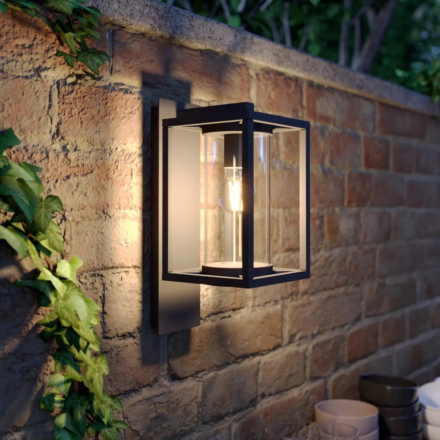 Frendorf | LumiGlow – Moderne industrielle Außenwandleuchte
