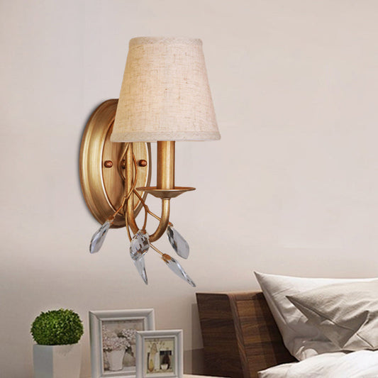 Frendorf | 1-Licht Barrel Wandmontage Verlichting Landelijke Stijl Gouden Afwerking Stof Wandlamp met Tak Kristal Decor