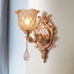Frendorf | Amber Rattan Glas Floral Wandlamp Traditionele Een-Lampen Woonkamer Wandverlichting in Goud