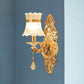 Frendorf | 1 Glühbirne Blume/Sektor Wandmontierte Lampe Traditionelle Klare Gerippte Glas Wandleuchte mit Gold Geschnitztem Arm
