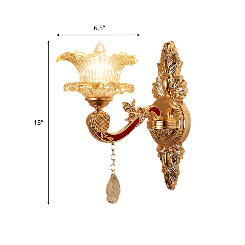 Frendorf | 1 Glühbirne Blume/Sektor Wandmontierte Lampe Traditionelle Klare Gerippte Glas Wandleuchte mit Gold Geschnitztem Arm
