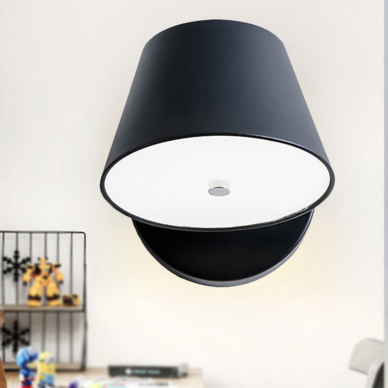 Frendorf | Rosa/Gelb/Schwarz Kegel Wandlampe Macaron 1 Licht Metall Wandleuchte in Weiß/Warmlicht