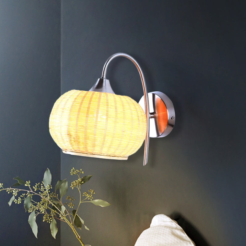 Frendorf | Rieten Ronde Trommel Wandlamp Moderne Stijl 1 Licht Chrome Afwerking Wandlamp met Metalen Gebogen Arm