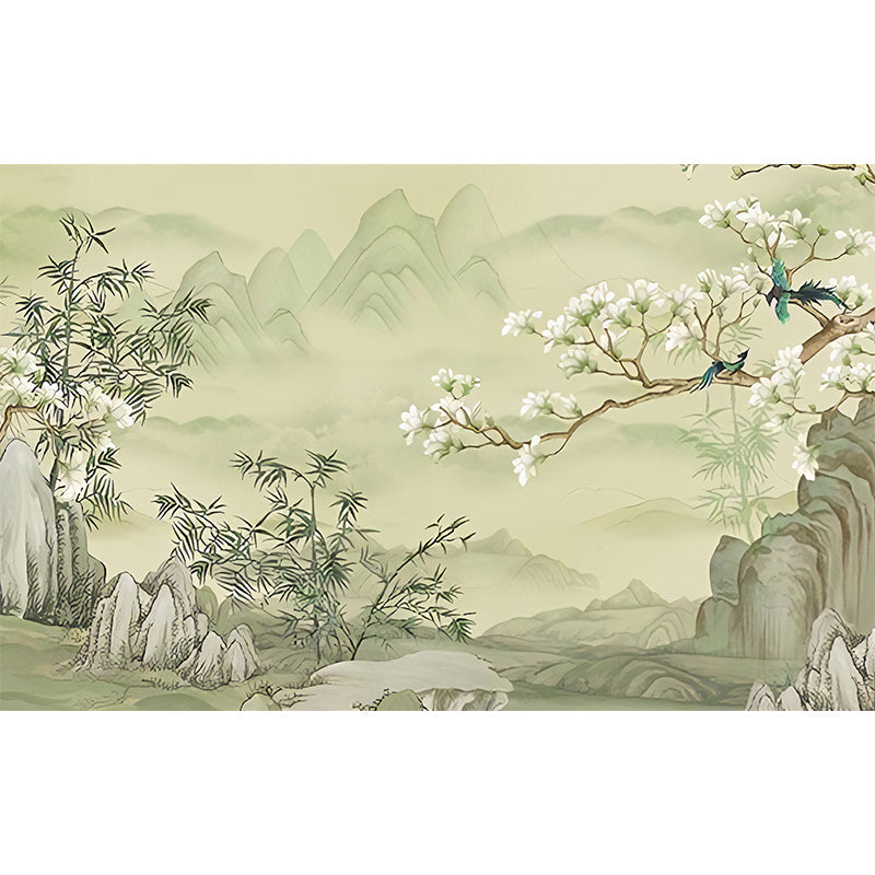 Elegante Blumen- und Bergmural für die Wohnkultur, Pastellgrün, Personalisierte Größe verfügbar