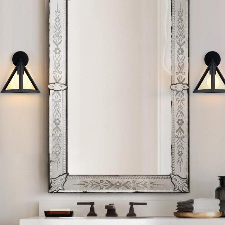 Frendorf | Metalen Gevangen Wandlamp met Driehoek Shade Loftstijl 1 Licht Slaapkamer Wandlamp in Zwart