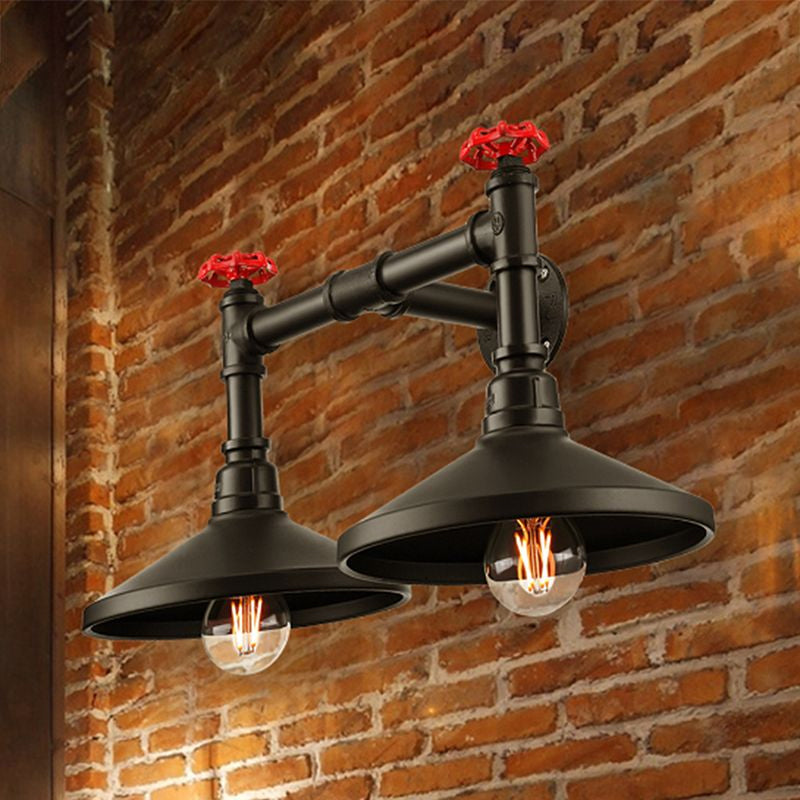Frendorf | Industrielle Kegel Wandlampe mit rohem Ventil 2 Köpfe Metall Wandleuchte in Schwarz für Flur