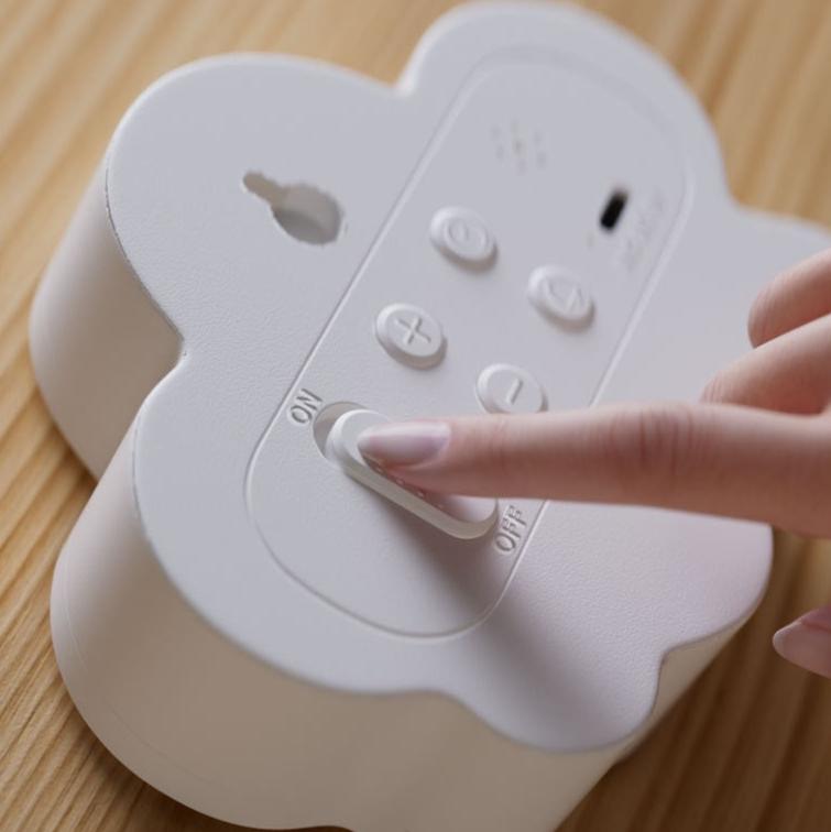 Cloud Mirror Wecker