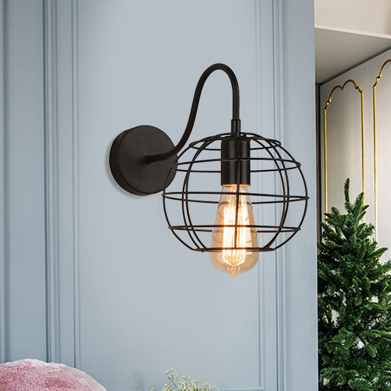 Frendorf | Industriell stilvoller Globus Käfig Wandbeleuchtung 1 Glühbirne Metall Wand Sconce Licht mit gebogenem Arm in Schwarz für Nachttisch