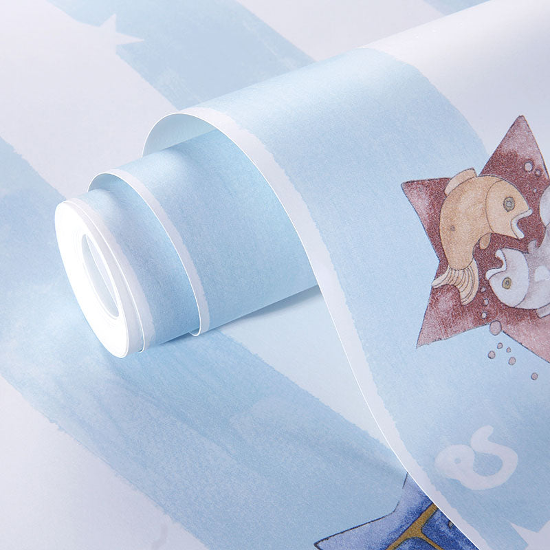 Frendorf | 33' x 20.5" Minimalistische Tapetenrolle für Kinderzimmer mit Cartoon-Stern- und Streifendessin in sanften Farben