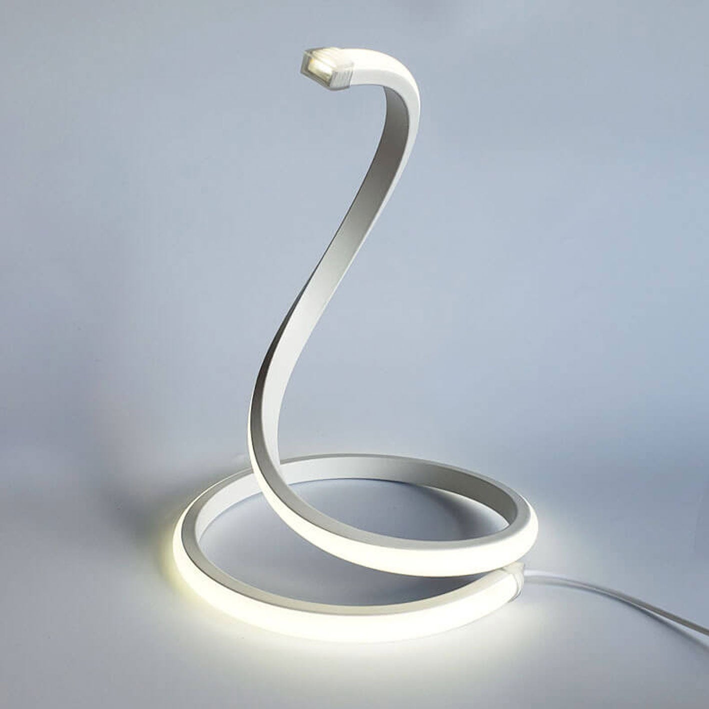 Moderne kreative Schlange Form LED Touch Dimm Tischlampe