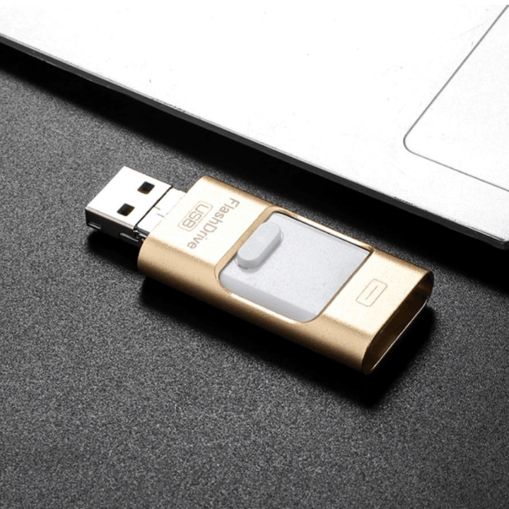 Frendorf | Plug & Play USB Drive  für iPhone