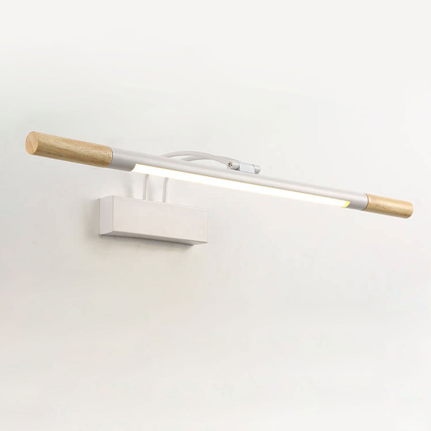 Frendorf | Arkluma Nordic LED Wandleuchte | Massivholz | Geschwungener Arm | Warmes oder Weißes Licht
