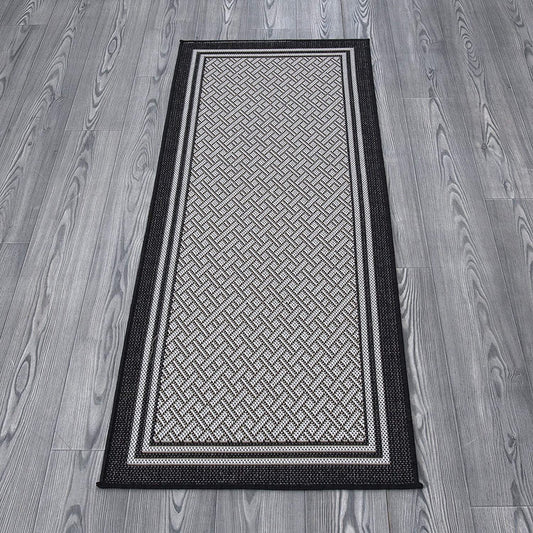 Jardin Indoor/Outdoor Bordered Runner Teppich, Schwarz, 2'X5',