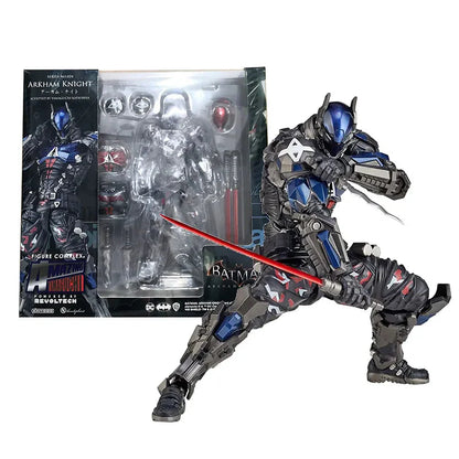 AMAZING YAMAGUCHI Arkham Knight Actionfigur #024 Modell PVC Fledermaus 17 cm Sammlung Bewegliche Anime-Figur Spielzeuge für Kinder Geschenke