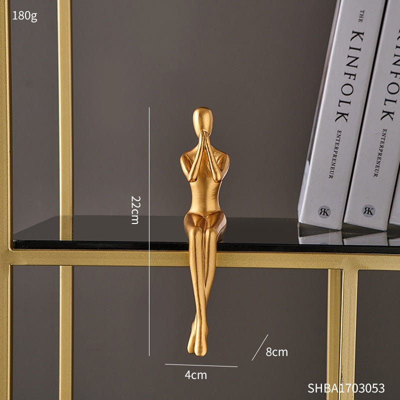 Abstrakte goldene Skulpturen & Figuren für das Interieur Harzfigur Statue moderne Wohnkultur Schreibtischaccessoires nordische Raumdekoration