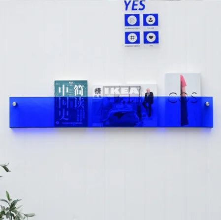 ClearLine – Stilvolle Acryl Wandregal für Zeitschriften