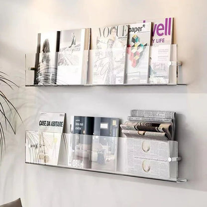 ClearLine – Stilvolle Acryl Wandregal für Zeitschriften