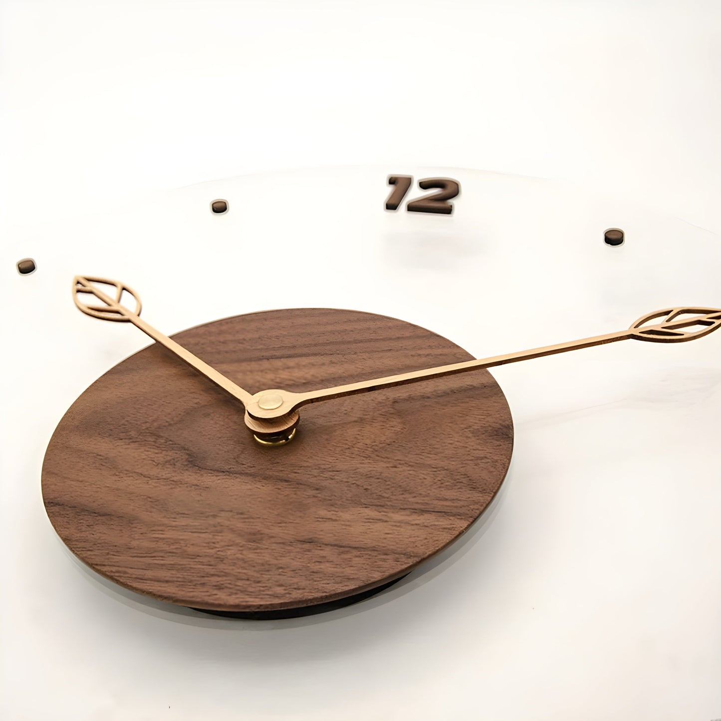 Frendorf | QuietWood – Minimalistische, geräuschlose Wanduhr mit schlichtem Design für jeden Raum