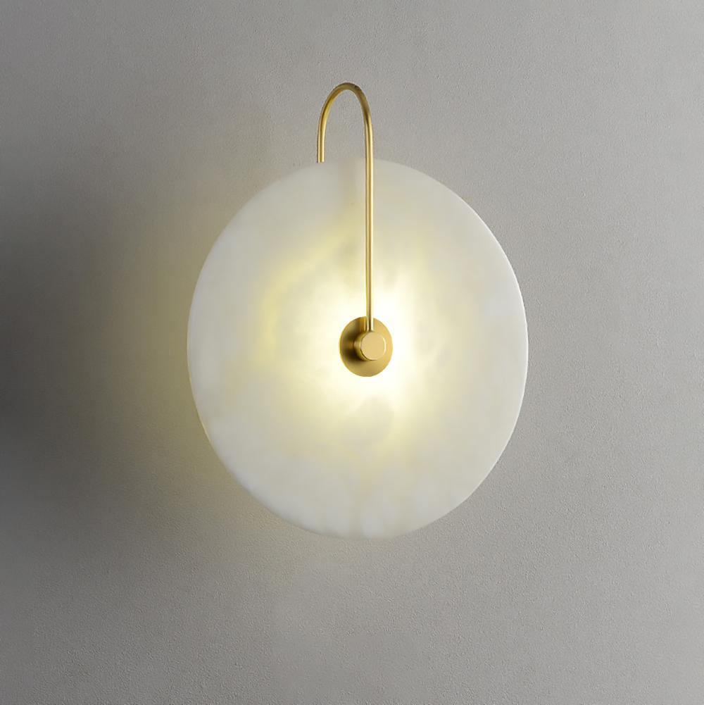 Weiße Alabaster-Wandlampe