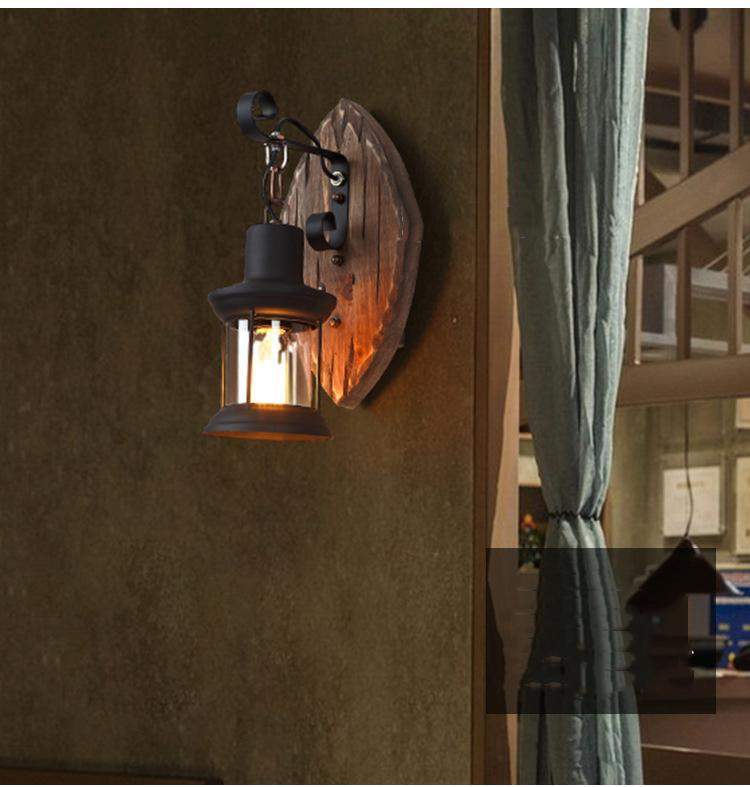 Frendorf | Antike Holz Landhaus Stil Wandlampe