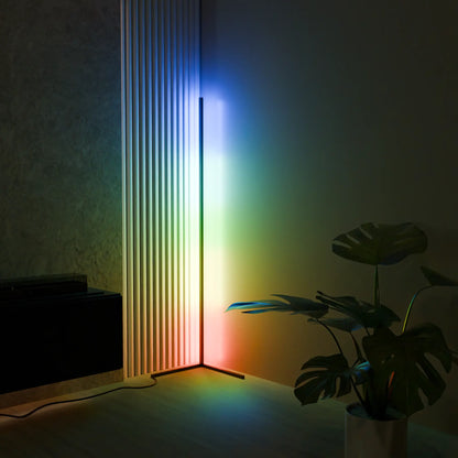 Frendorf | Luna Stehlampe - Moderne Lampe für stilvolle Interieurs