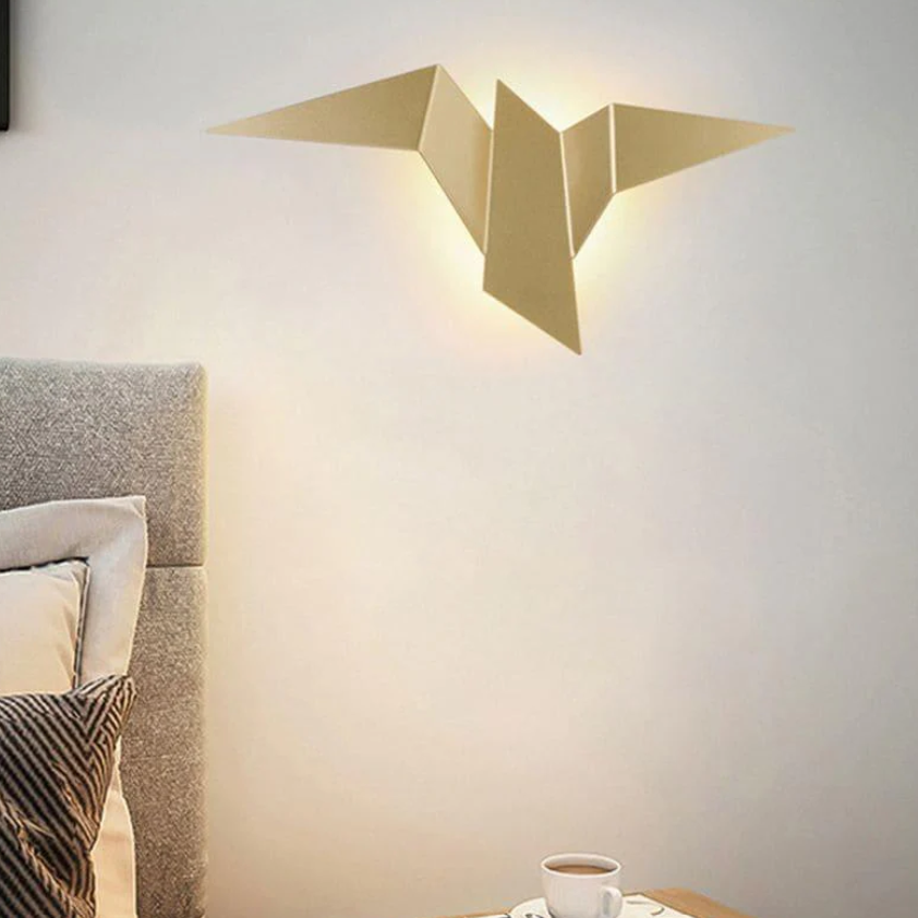 Frendorf | LumeNest – Künstlerische Vogel-Wandlampe für einen modernen Akzent