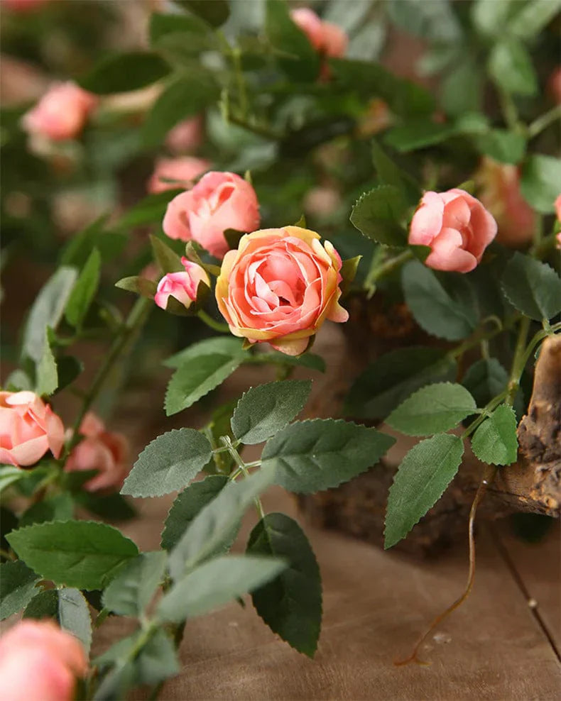 Frendorf | Künstliche kleine Rosenknospen