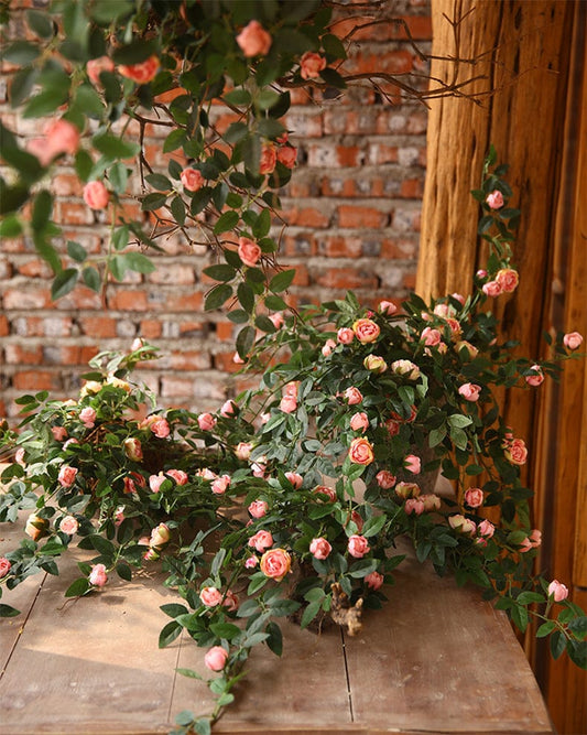 Frendorf | Künstliche kleine Rosenknospen