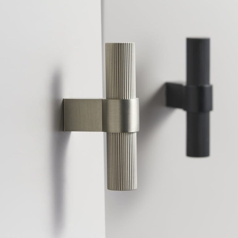 Frendorf | Avery Messing Möbelgriff | Schrankgriff für Küchenschränke