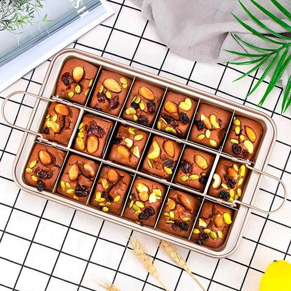 Frendorf | Backform mit integrierten Trennwänden