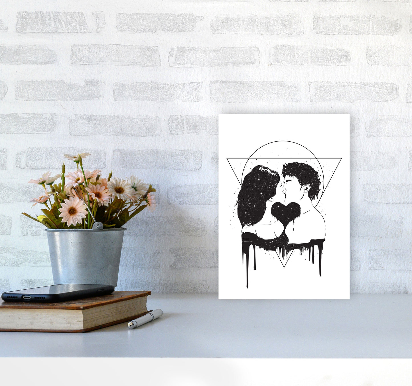 Cosmic Love B&W Kunstdruck