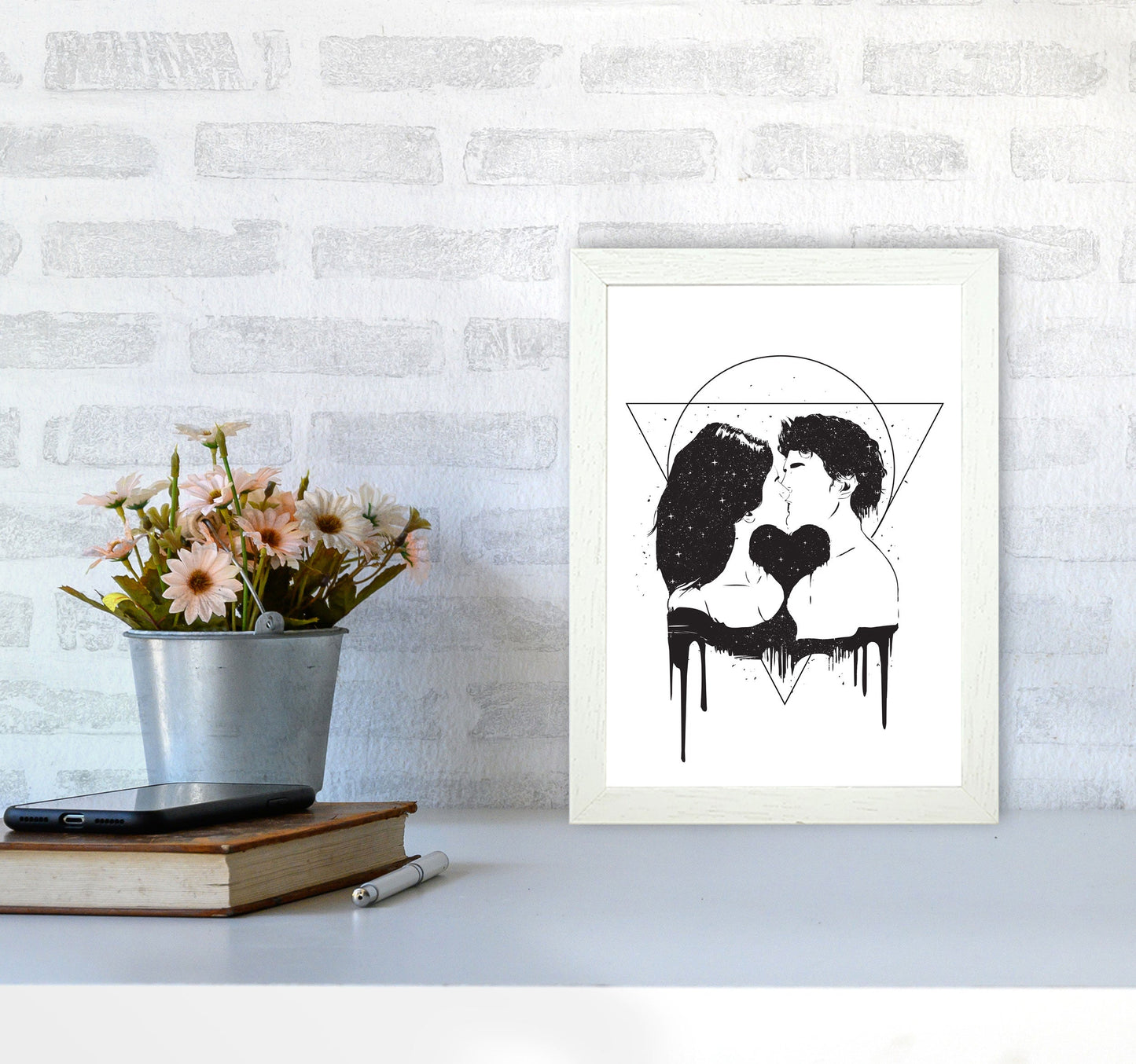 Cosmic Love B&W Kunstdruck