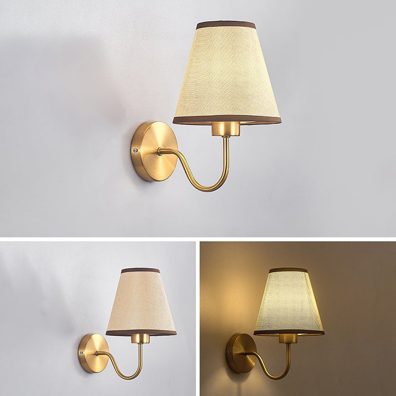 Zeitgenössische nordische runde gebogene Stangen-Eisen-Stoffschirm 1-Licht Wandleuchte Lampe für Wohnzimmer