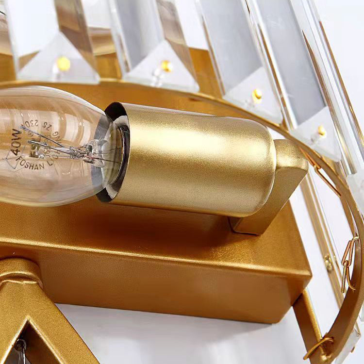 Moderne Luxus Halbkreis Gestreift Eisen Kristall 2-Licht Wandlampe Für Wohnzimmer