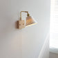 Traditionelle japanische drehbare gerade Stangen-Glo be runde Tasse Form Holz Kupfer Keramik 1-Licht Wandlampe für Wohnzimmer