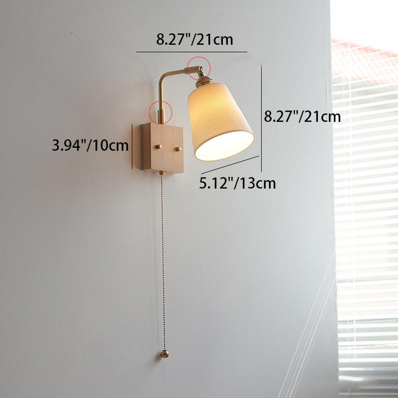 Traditionelle japanische drehbare gerade Stangen-Glo be runde Tasse Form Holz Kupfer Keramik 1-Licht Wandlampe für Wohnzimmer