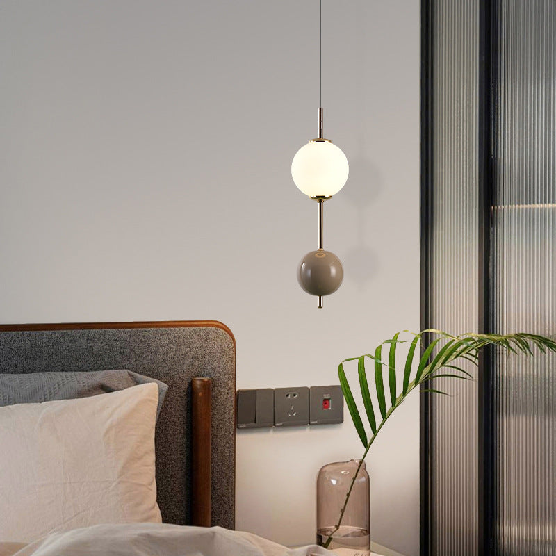 Moderne Minimalistische Eisen Kandierte Hagebutten Bunte Ball LED Pendelleuchte Für Schlafzimmer