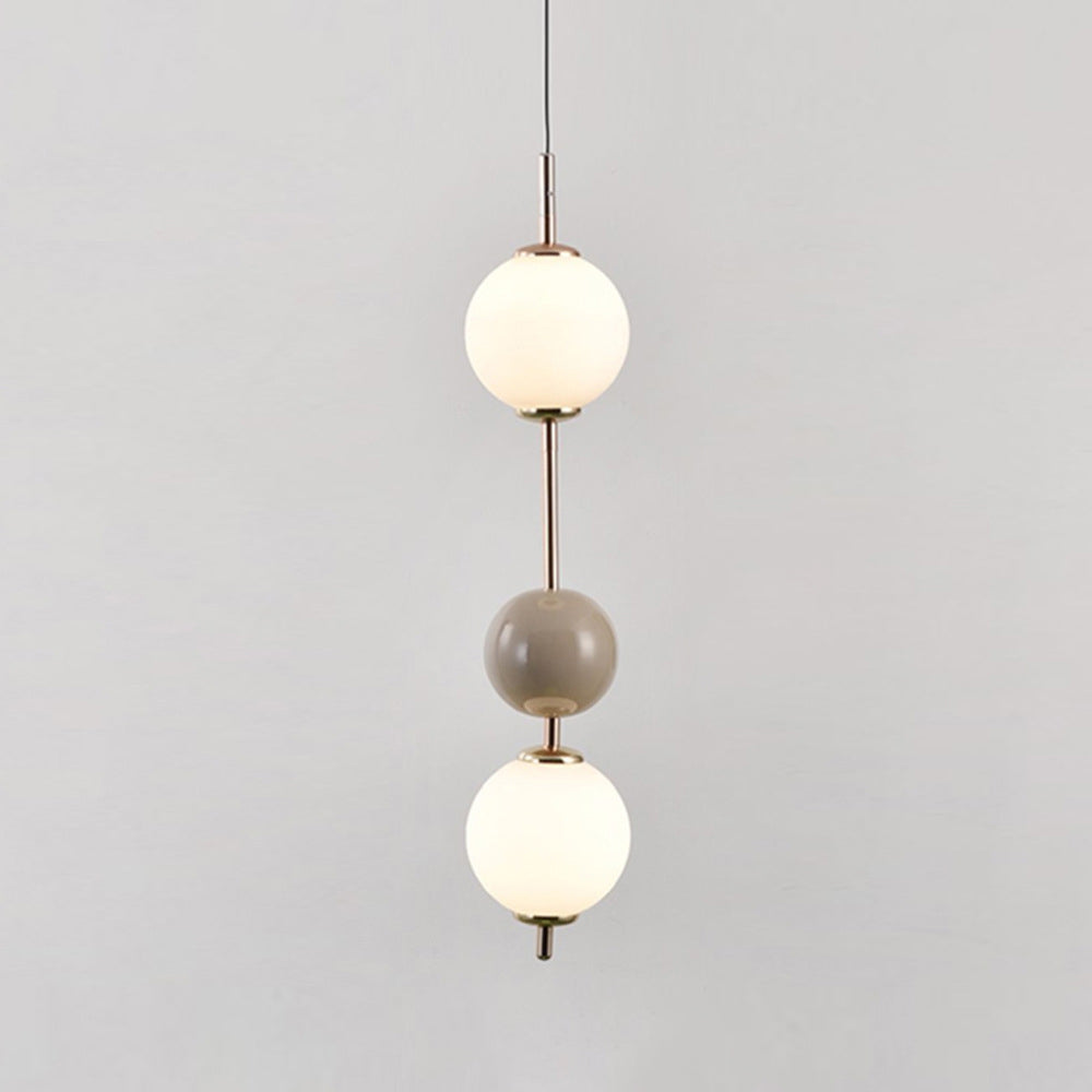 Moderne Minimalistische Eisen Kandierte Hagebutten Bunte Ball LED Pendelleuchte Für Schlafzimmer