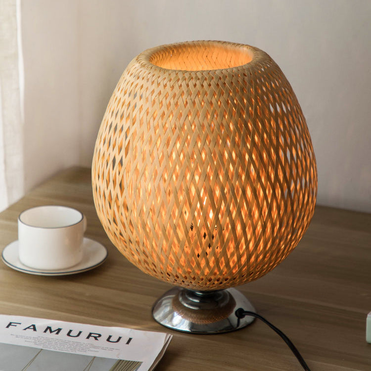Frendorf | Bamboro Japanisches Design Tischlampe | Handgefertigte Bambus-Weberei | Holz & Metall | Schlafzimmerbeleuchtung