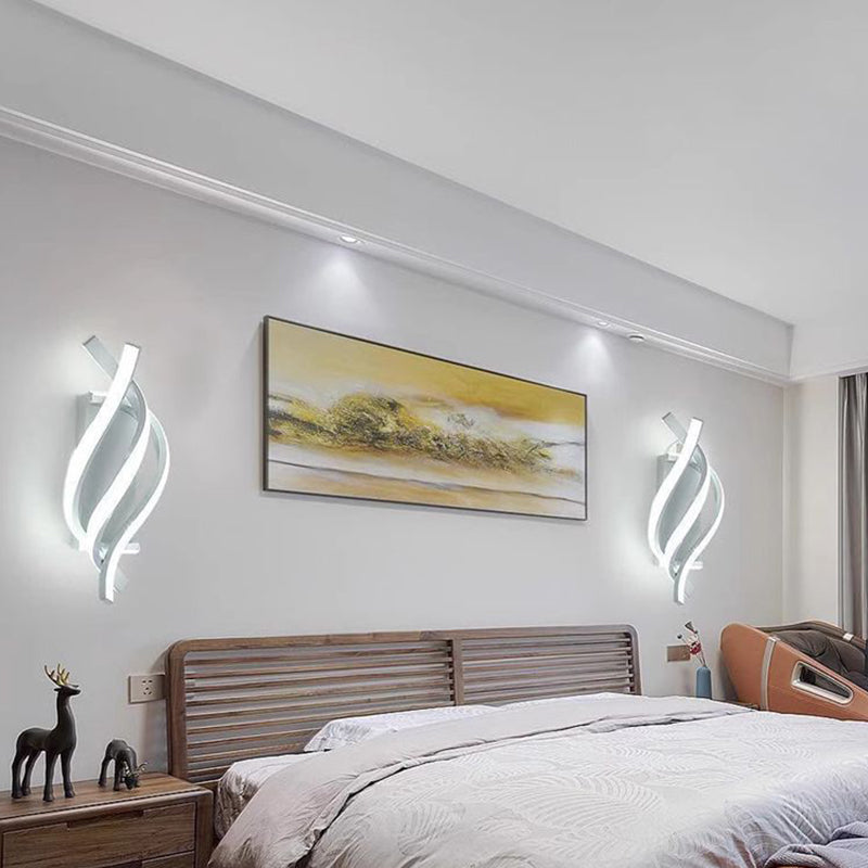 Zeitgenössische Nordische Spiral Eisen Silikon LED Wandleuchte für Schlafzimmer