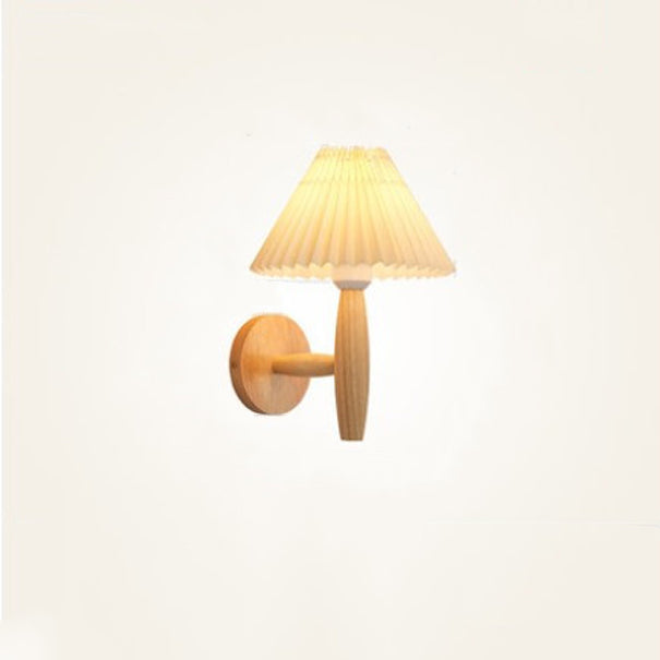 Traditioneller chinesischer plissierter Regenschirm Stoff Schatten Holz 1-Licht Wandlampe für das Wohnzimmer