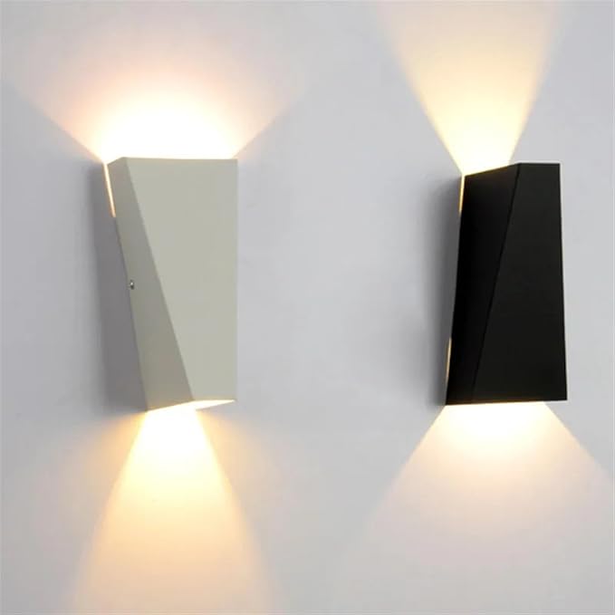Moderner minimalistischer Aluminium Up- und Down beleuchteter LED Wandleuchtenlampe für den Außenbereich Patio