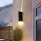 Moderner minimalistischer Aluminium Up- und Down beleuchteter LED Wandleuchtenlampe für den Außenbereich Patio